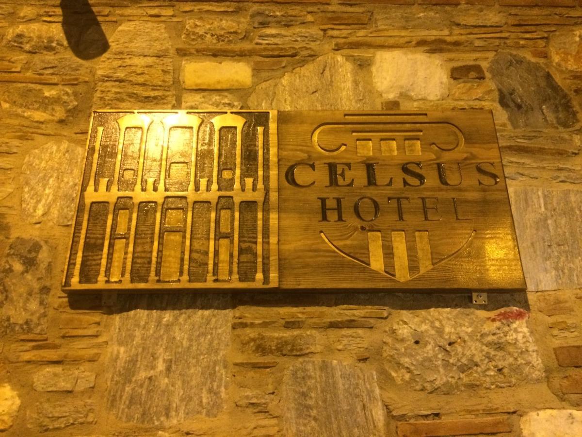 เซลซัส บูทิก โฮเต็ล Hotel Selcuk ภายนอก รูปภาพ
