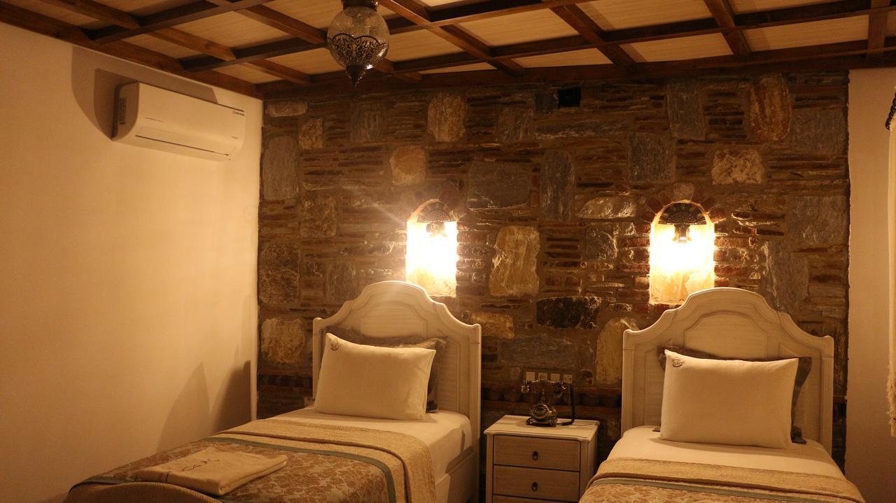 เซลซัส บูทิก โฮเต็ล Hotel Selcuk ภายนอก รูปภาพ